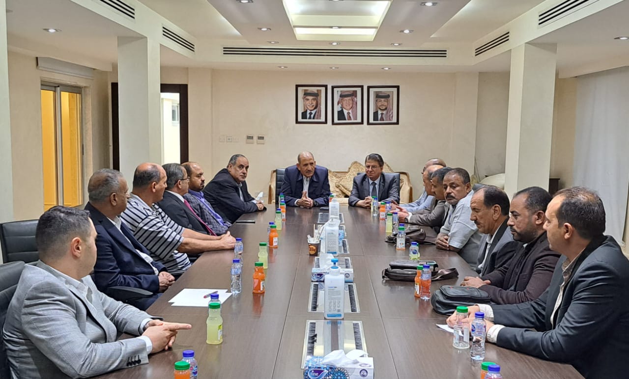Al-Dhanibat meets with a delegation from the General Union of Egyptian Mining, Quarrying and Salt Workers