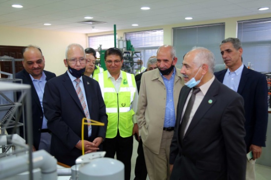 Launching a program to train engineers at the Phosphate Mines Company